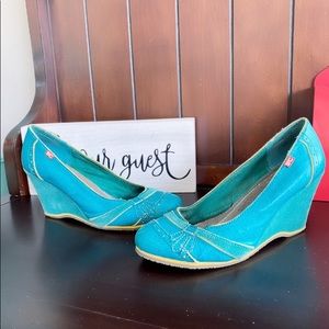 BC Turquoise Wedge Heels